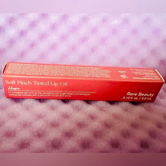 NIB Rare Beauty Soft Pinch Tinted Lip Oil in Hope - Picture 12 of 14